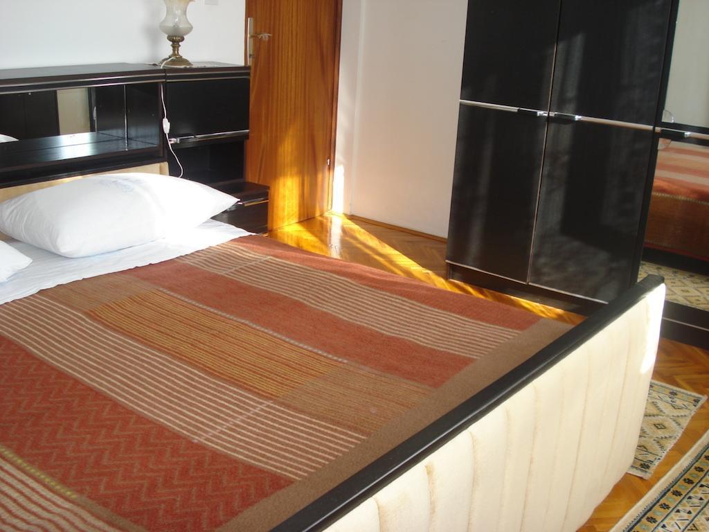 Apartments Dalmacija Рогозниця Номер фото